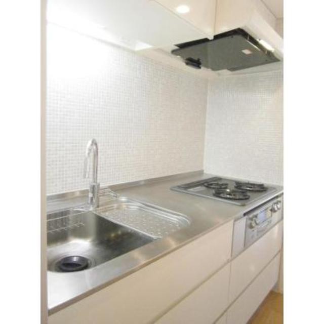 ※写真は同タイプ住戸です。(キッチン)