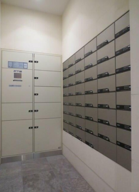 宅配ボックス・メールボックス