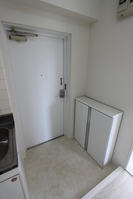 ※同仕様写真含む(玄関)