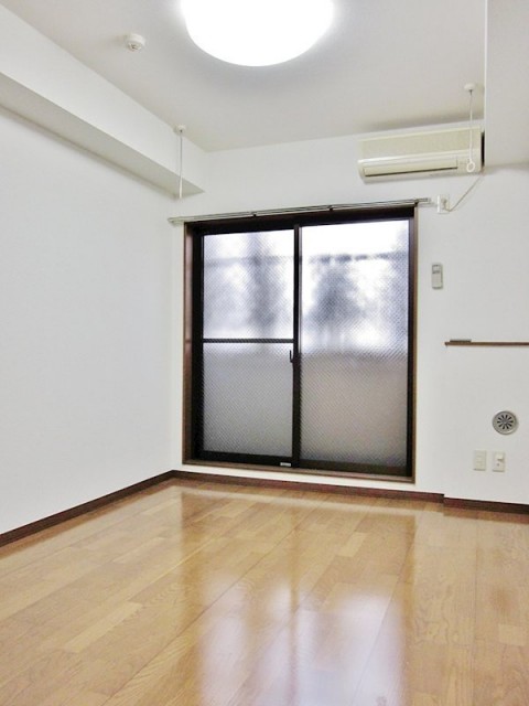 ※同仕様写真含む(居間)