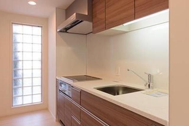 ※写真は同タイプ住戸です。(キッチン)