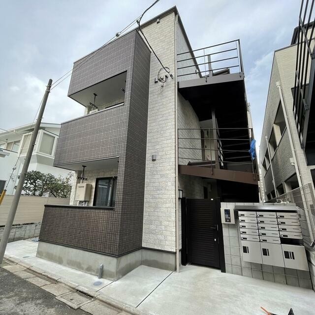 大田区仲六郷1丁目 【賃貸居住】アパート