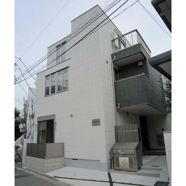 渋谷区上原2丁目 【賃貸居住】マンション