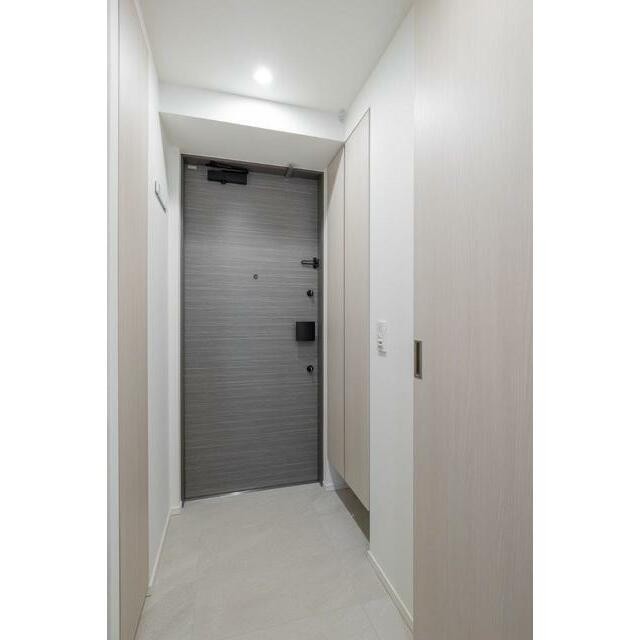 Eタイプ2024年2月撮影 同タイプ210号室の写真です(玄関)