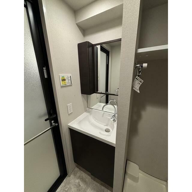 ※同タイプの別号室の写真になります。(内装)