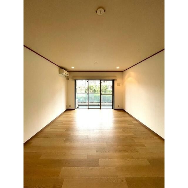 別部屋同間取(居間)