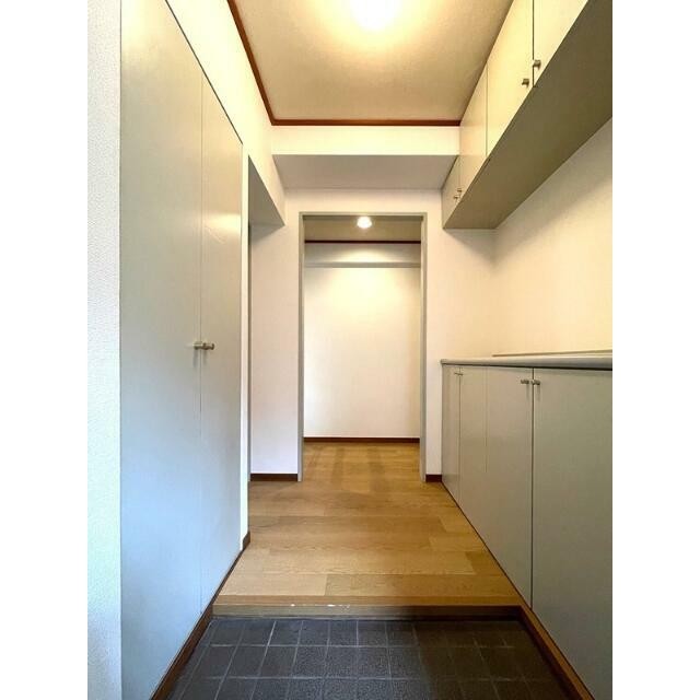 別部屋同間取(玄関)