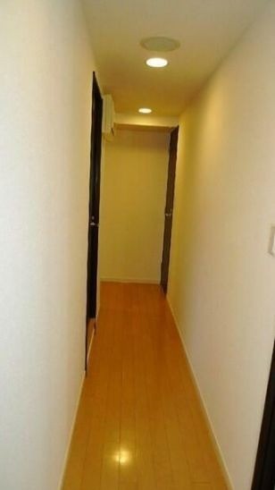 ※同仕様写真含む(玄関)