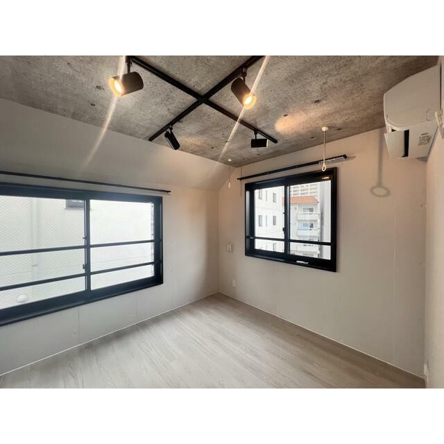 ※同仕様写真含む(居間)