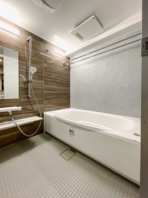 ※写真は同タイプ住戸です。(風呂)