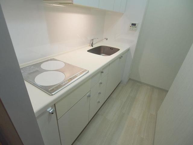 ※写真は同タイプ住戸です。(キッチン)