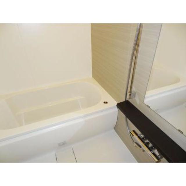 ※写真は同タイプ住戸です。(風呂)