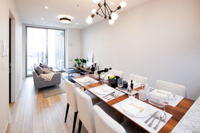 ※写真は同タイプ住戸です。(居間)