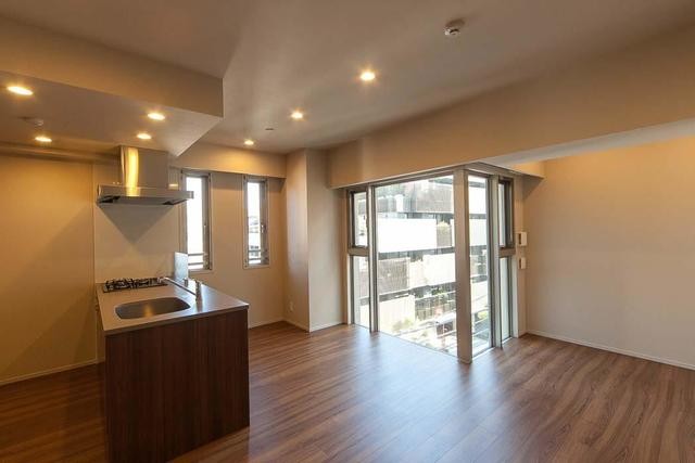 ※写真は同タイプ住戸です。(居間)