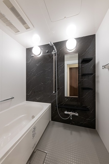 ※写真は同タイプ住戸です。(風呂)