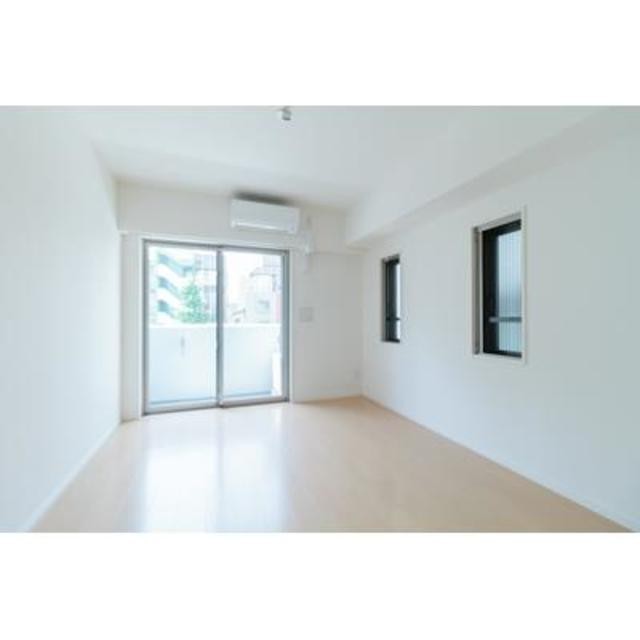 ※写真は同タイプ住戸です。(居間)