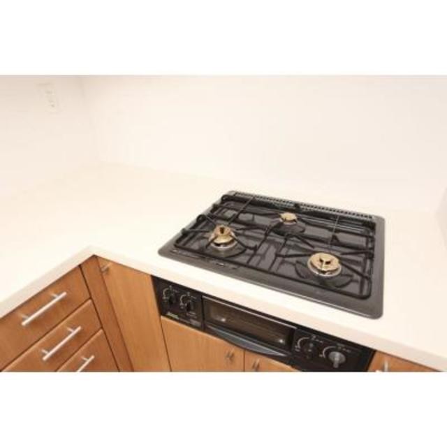 ※写真は同タイプ住戸です。(キッチン)