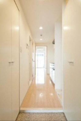 ※同仕様写真含む(玄関)