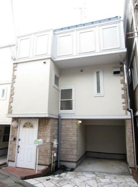 世田谷区三軒茶屋2丁目 【賃貸居住】一戸建