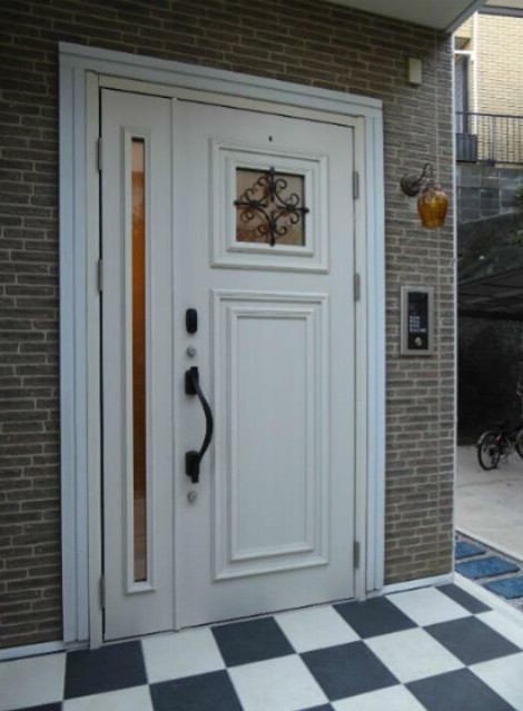 安心のオートロック付き(その他建物画像)