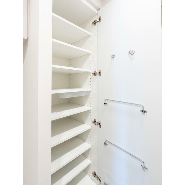 シューズボックス