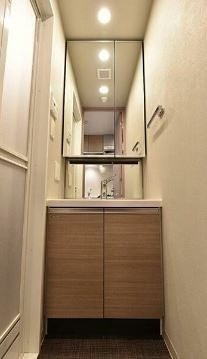 ※同仕様写真含む(内装)