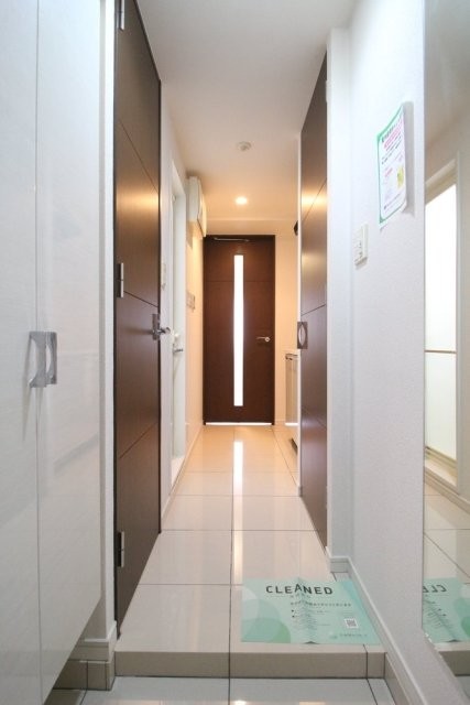 ※同仕様写真含む(玄関)