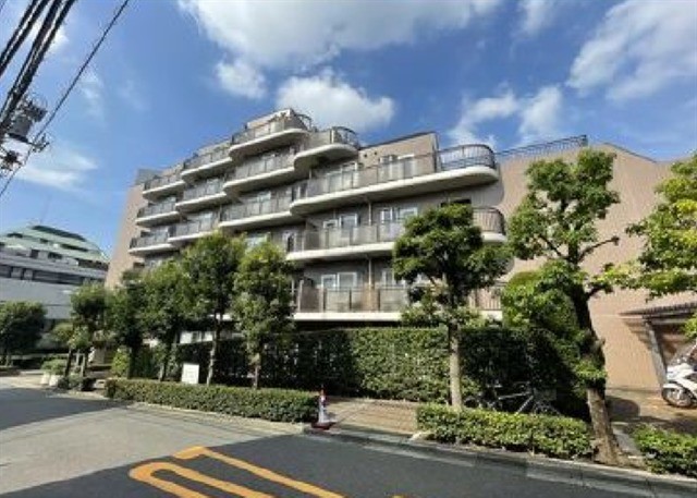 港区南麻布4丁目 【賃貸居住】マンション