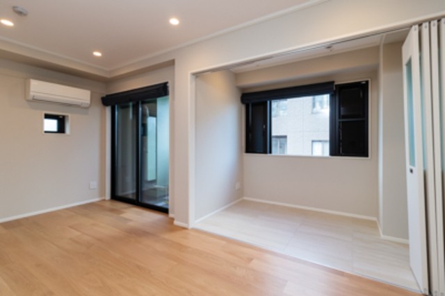 ※写真は同タイプ住戸です。(居間)