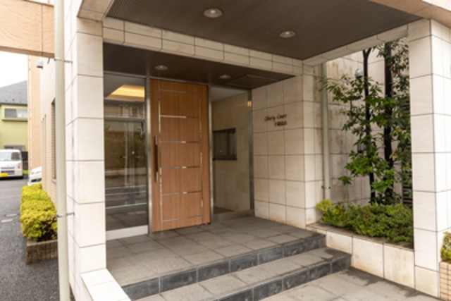 世田谷区上祖師谷1丁目 【賃貸居住】マンション