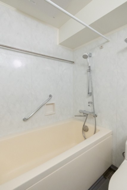 ※写真は同タイプ住戸です。(風呂)