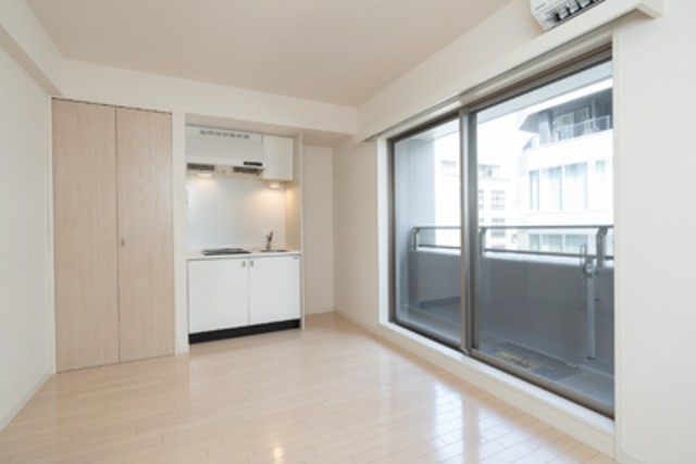 ※写真は同タイプ住戸です。(居間)