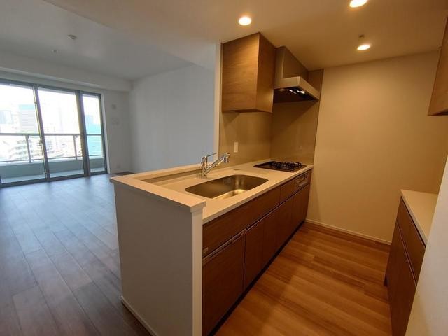 ※写真は同タイプ住戸です。(キッチン)