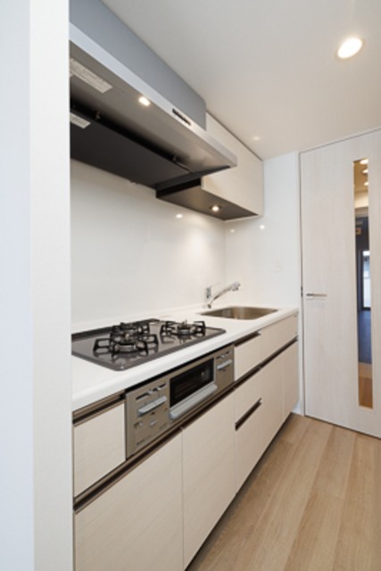 ※写真は同タイプ住戸です。(キッチン)