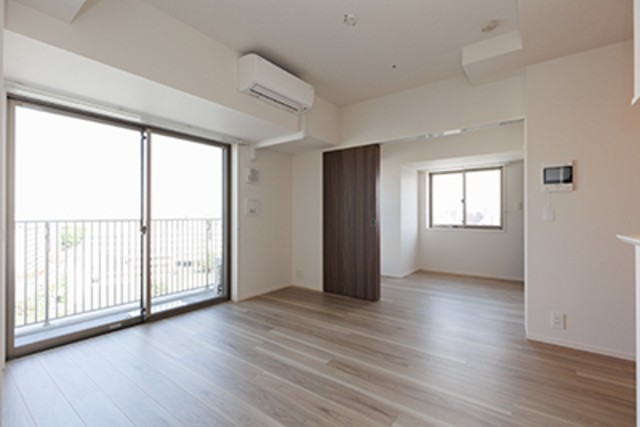 ※写真は同タイプ住戸です。(居間)