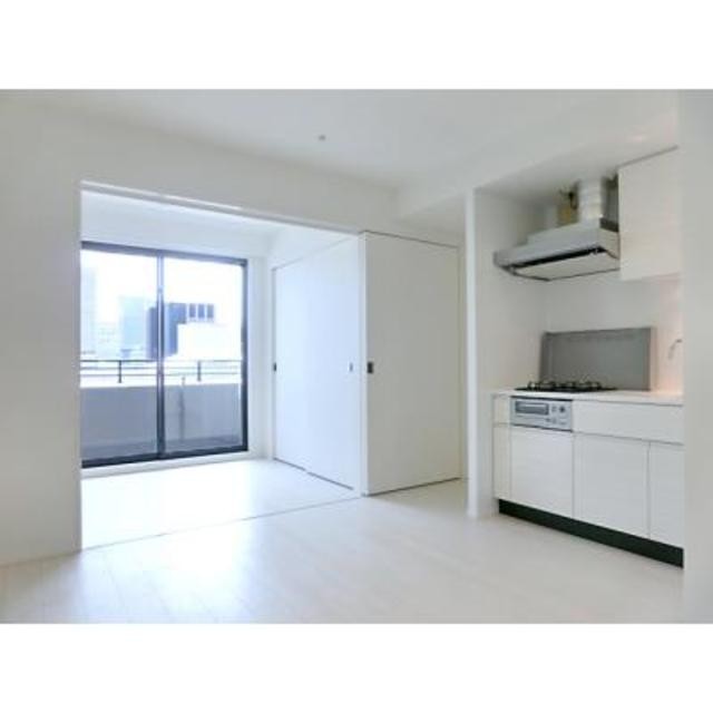 ※写真は同タイプ住戸です。(居間)