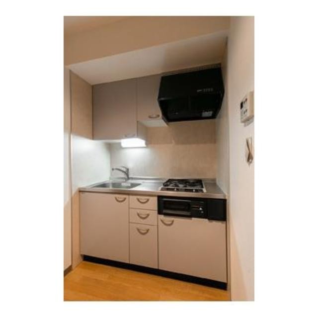 ※写真は同タイプ住戸です。(キッチン)