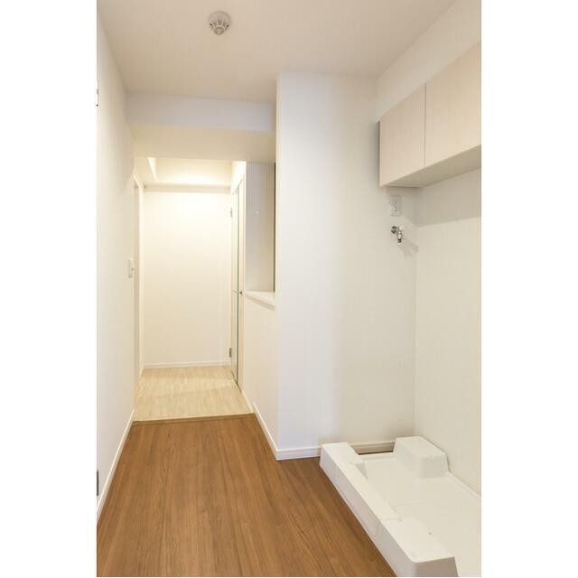 ※同仕様写真含む(玄関)