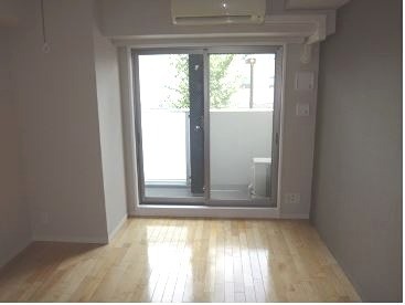 ※同仕様写真含む(居間)