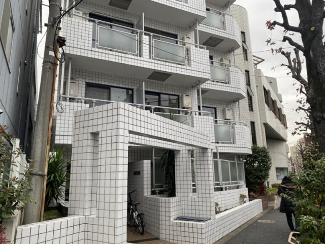 世田谷区下馬6丁目 【賃貸居住】マンション