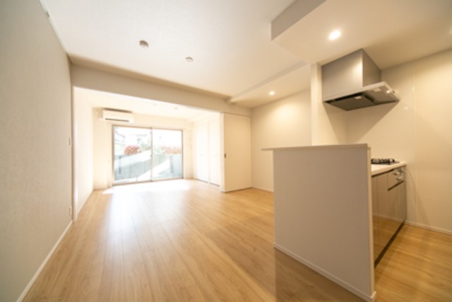 ※写真は同タイプ住戸です。(居間)