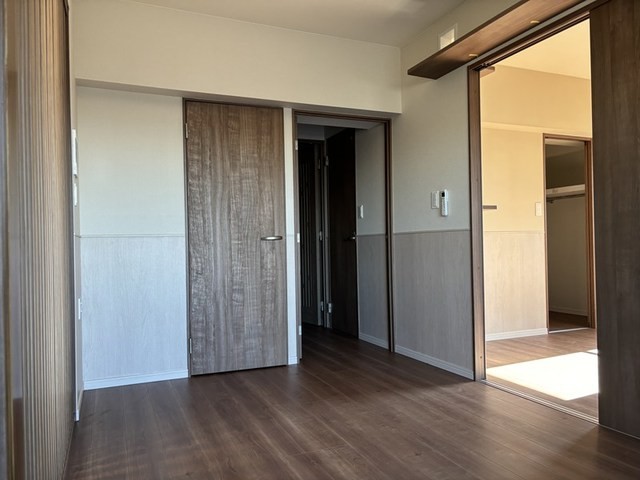 ※写真は同タイプ住戸です。(居間)