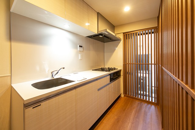 ※写真は同タイプ住戸です。(キッチン)