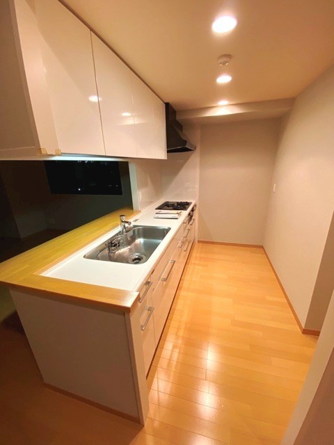 ※写真は同タイプ住戸です。(キッチン)