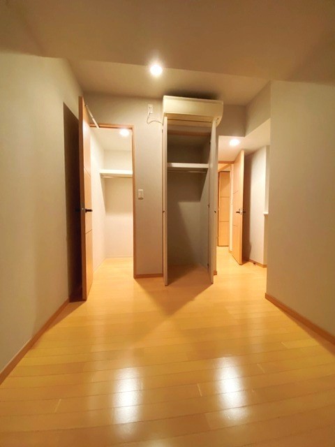 ※写真は同タイプ住戸です。(居間)