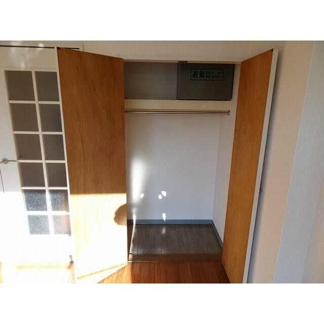 クローゼット(内装)