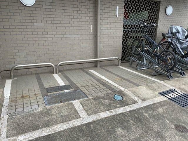 バイク置場