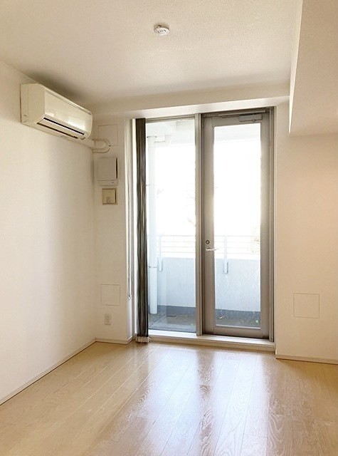 ※同仕様写真含む(居間)