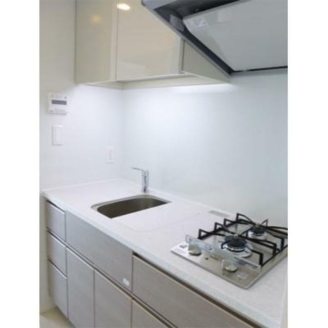 ※写真は同タイプ住戸です。(キッチン)