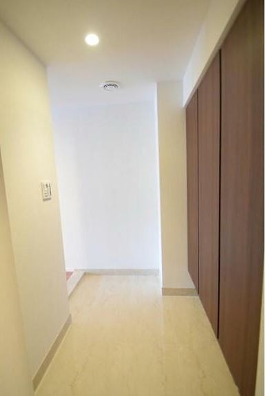 ※同仕様写真含む(玄関)